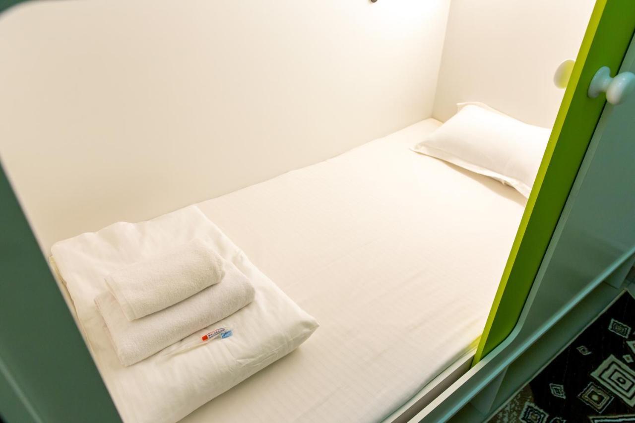 Хостел 689Capsulehotel&Coffee Almatý Exterior foto